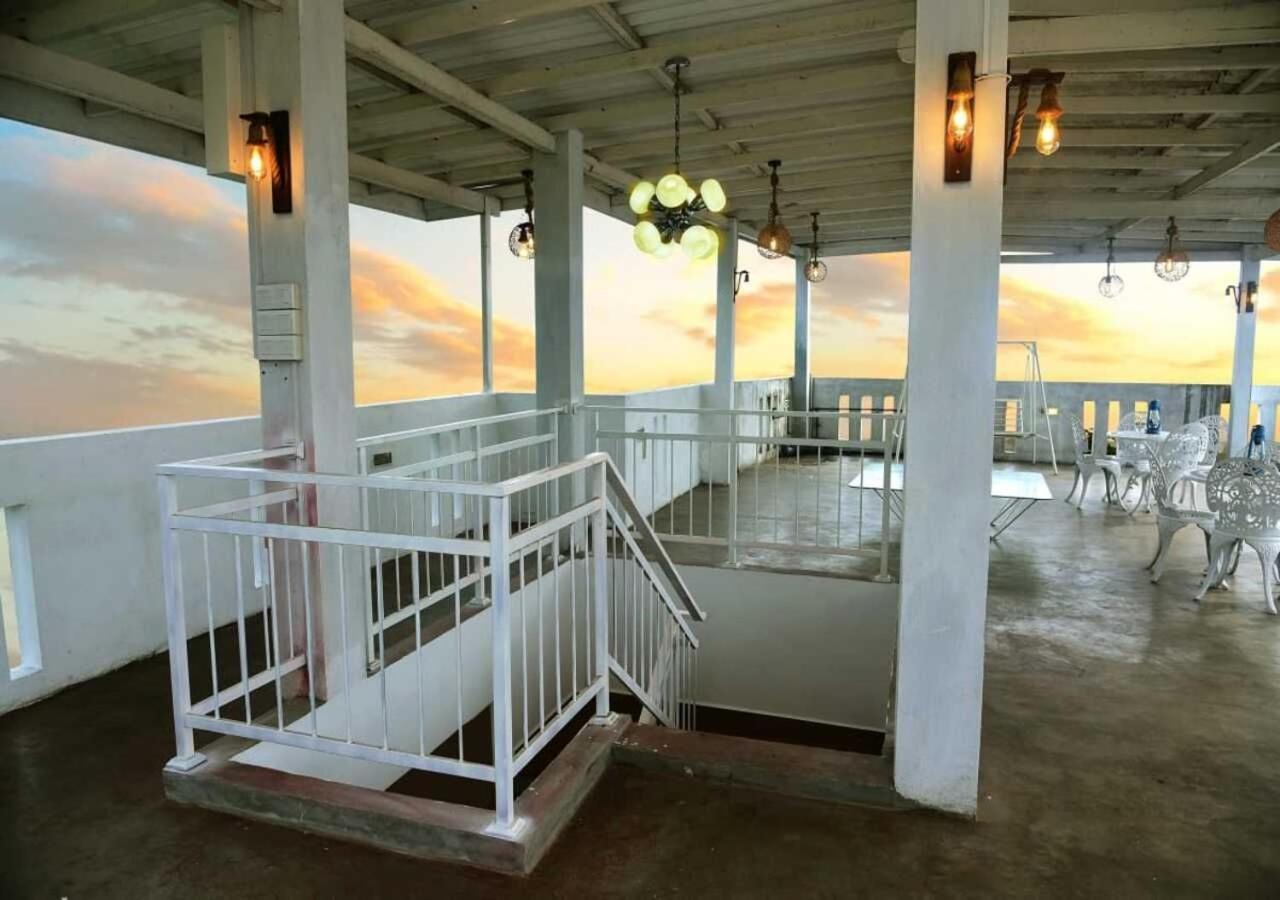 Sunset Sands 히카두와 외부 사진