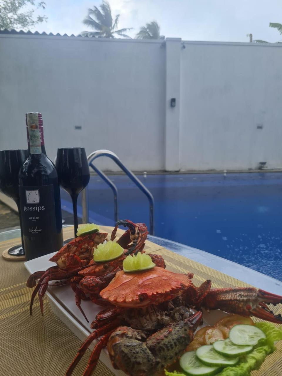 Sunset Sands 히카두와 외부 사진